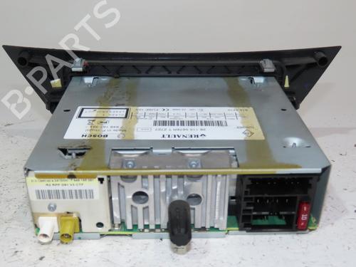Used Radio Radio 24487917 24487917