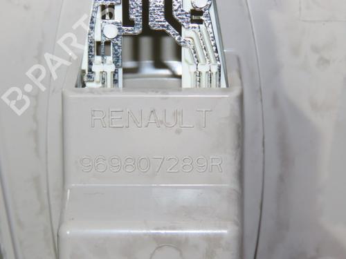 interior-roof-light-renault-zoe-bfm_-2012-24489531 main image