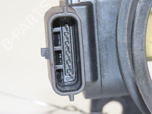 Luftmassemåler RENAULT MEGANE II Estate (KM0/1_) 2.0 dCi (150 hp) 31055368