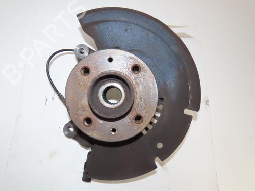 Left front steering knuckle RENAULT CLIO V (B7_) 1.5 Blue dCi 85 (B7AG) | BP29929827M25 