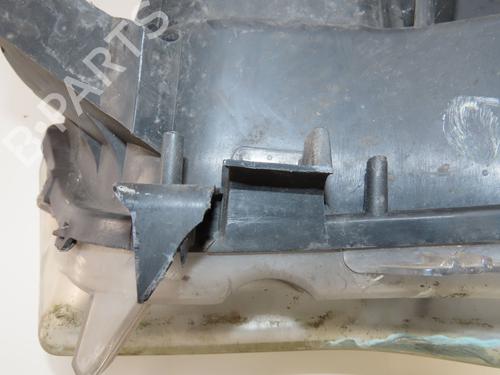 Used Right headlight CITROËN C4 II (NC_) 1.6 HDi 90 (92 hp) 30333320