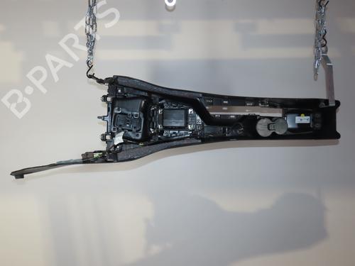 Used Middle console PEUGEOT 208 II (UB_, UP_, UW_, UJ_) 1.2 PureTech 100 (101 hp) 17802884