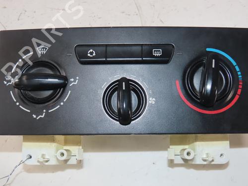 Used Climate control Climate control 37874764 37874764