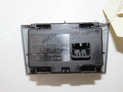 advarselskontakt-vw-golf-viii-cd1-da1-2019-36485503 main image