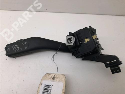 Used Steering column stalk VW TOURAN (1T1, 1T2) 2.0 TDI 16V (140 hp) 11833278