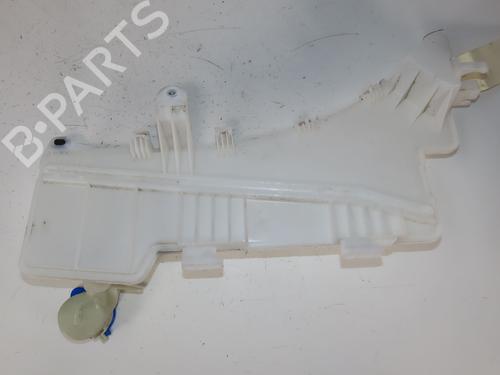 Used Windscreen washer tank Windscreen washer tank CITROËN C5 AIRCROSS (A_) 1.2 Hybrid 136 (ARHPYJ) (136 hp) 33947491 33947491