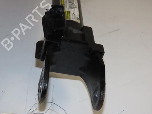 Used Left front shock absorber MERCEDES-BENZ C-CLASS (W205) C 200 d (205.001) (160 hp) 30980143