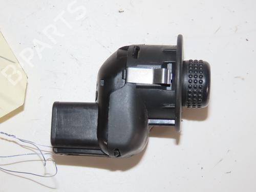 Mirror switch RENAULT CLIO IV (BH_) 1.5 dCi 90 | BP31865589I25