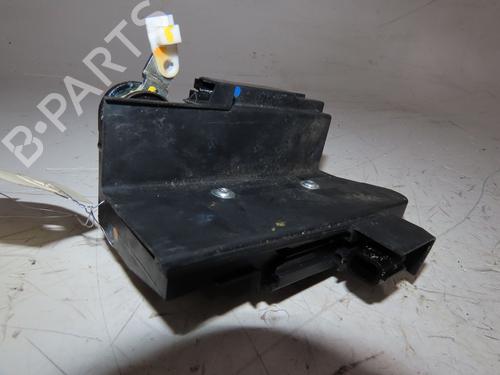 rear-right-lock-dacia-duster-hm_-15-dci-115-hmad-825020888r-2017-19412238 main image