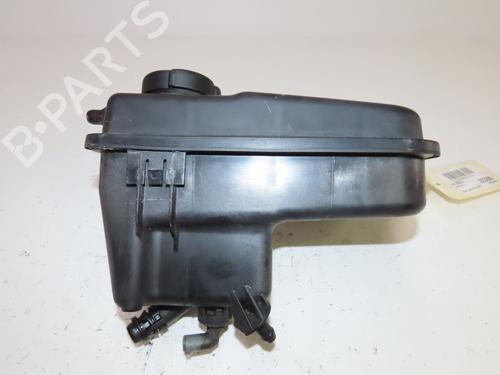 Ekspansjonstank Ekspansjonstank BMW 5 (E60) 525 d (177 hp) 39251155 39251155