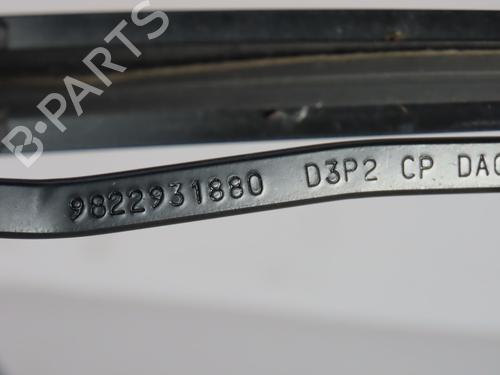 Used Front windshield wiper arm PEUGEOT 208 II (UB_, UP_, UW_, UJ_) 1.2 PureTech 100 (101 hp) 20128686