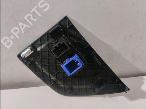 Used Warning switch VW POLO VI (AW1, BZ1, AE1) 1.6 TDI (95 hp) 11804602