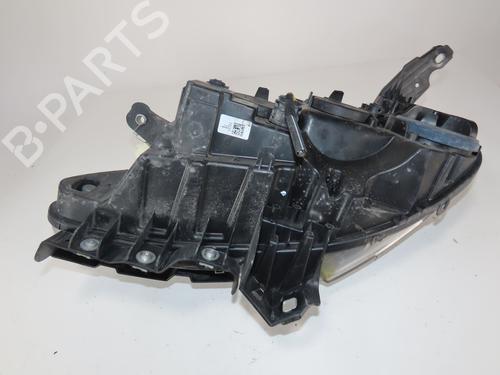 Used Right headlight Right headlight FIAT DOBLO Cargo (263_) 1.6 D Multijet (263WXD1B, 263WXR1B, 263WXX1B, 263ZXD1B,... (105 hp) 35887364 35887364