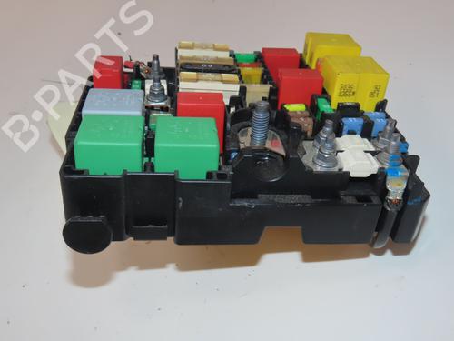 Used Fuse box Fuse box 37186365 37186365