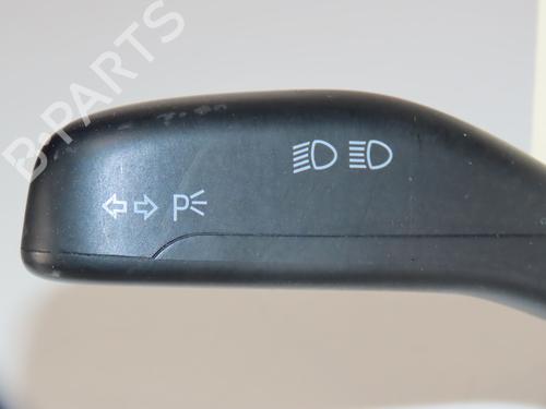 Used Steering column stalk VW POLO IV (9N_, 9A_) 1.4 TDI (70 hp) 30715097