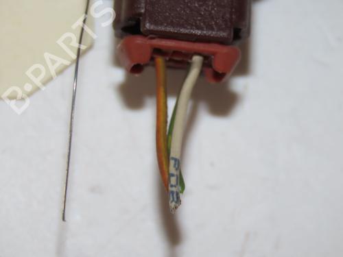 Advarselskontakt Advarselskontakt CITROËN C5 I (DC_) 2.2 HDi (DC4HXB, DC4HXE) (133 hp) 33947360 33947360