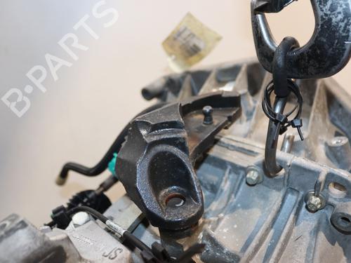 gearbox-renault-scenic-iii-jz01_-2008-2009-2010-2011-2012-2013-2014-2015-2016-30605980 main image