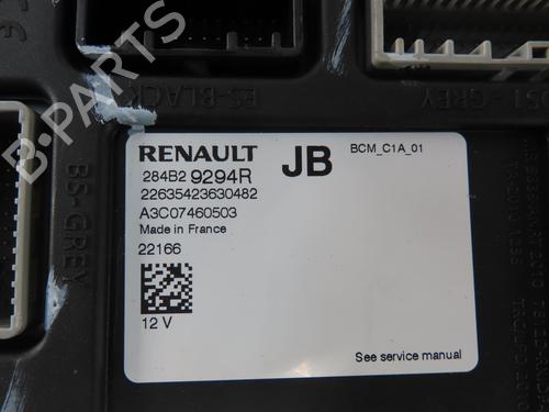 Sikringsdåse Sikringsdåse RENAULT CAPTUR II (HF_) LPG (HFMT) (101 hp) 39893390 39893390