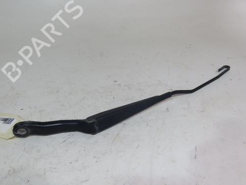 Used Front windshield wiper arm PEUGEOT 206 CC (2D) 2.0 S16 (136 hp) 19271832