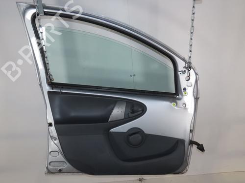 Left front door PEUGEOT 107 (PM_, PN_) 1.0 | BP29293922C2 