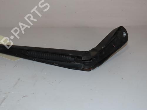 Used Front windshield wiper arm OPEL ZAFIRA A MPV (T98) 1.6 16V (F75) (101 hp) 29872833