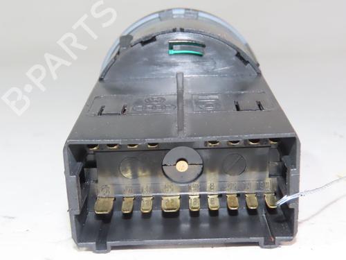 Commande de phare SKODA SUPERB I (3U4) 1.9 TDI (101 hp) 29215233