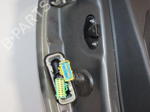 right-front-door-peugeot-208-i-ca_-cc_-2012-2013-2014-2015-2016-2017-2018-2019-2020-2021-33727557 main image
