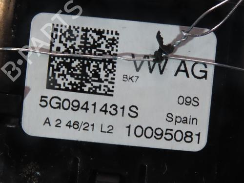 Used Headlight switch SEAT ARONA (KJ7, KJP) 1.0 TSI (95 hp) 29016554