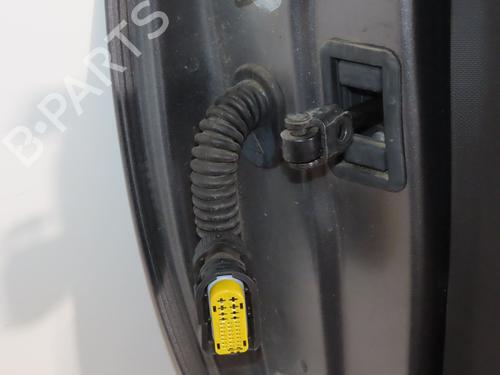 right-front-door-renault-twingo-iii-bcm_-bca_-2014-39996765 main image