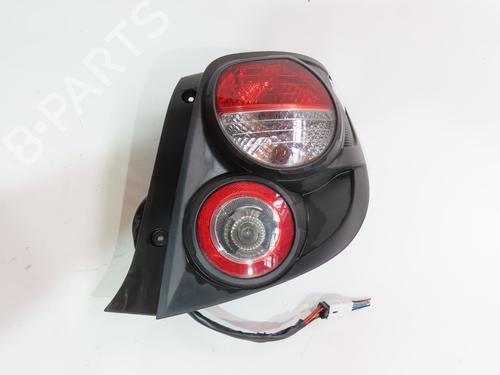 Used Right taillight CHEVROLET AVEO Hatchback (T300) 1.2 (69 hp) 19133551