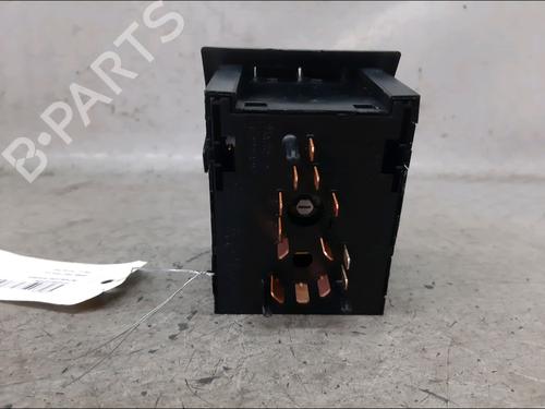 Used Headlight switch OPEL VECTRA B Hatchback (J96) 1.8 i 16V (F68) (116 hp) 23161031