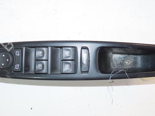 Left front window switch RENAULT SCÉNIC III (JZ0/1_) 1.5 dCi | BP28121115I27 