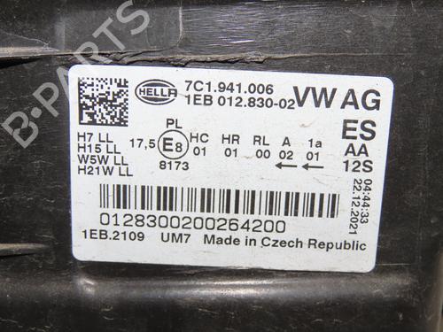 Phare droit MAN TGE Van 2.0 TDI (01V, 03V, 36V, UYB, UYC, UYD) (140 hp) 15492917