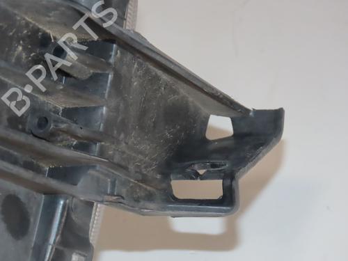 Used Right headlight TOYOTA YARIS (_P9_) 1.3 VVT-i (SCP90_, SCP90R) (87 hp) 30893007