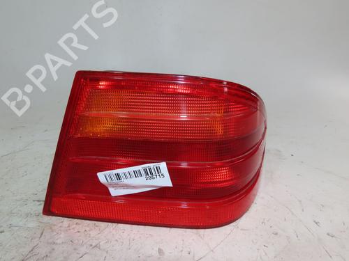 Used Right taillight MERCEDES-BENZ E-CLASS (W210) E 290 Turbo-D (210.017) (129 hp) 19319936