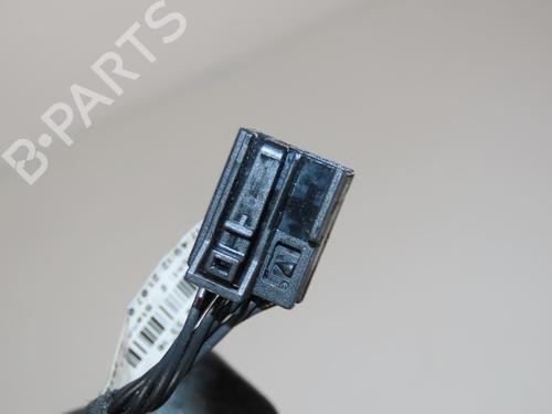 Retrovisore sinistro MERCEDES-BENZ C-CLASS (W204) C 200 CDI (204.007, 204.006) (136 hp) 30606054