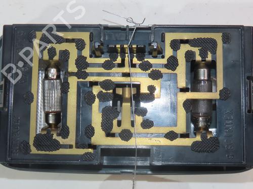 Used Interior roof light Interior roof light RENAULT MEGANE I (BA0/1_) 1.6 16V (BA04, BA0B, BA11, BA1J, BA16, BA19, BA1K, BA1V,... (107 hp) 26335990 26335990