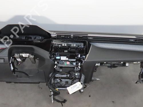 Dashboard PEUGEOT 308 III (FB_, FH_, FP_, F3_, FM_) BlueHDi 130 (FBYHZL, FBYHZT) | BP29293892C46 