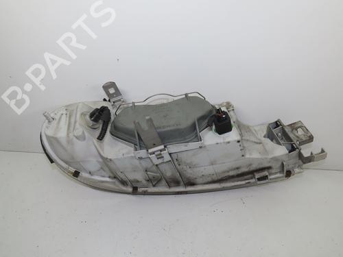 Left headlight FORD MONDEO II (BAP) 1.8 i | BP9010398C28 