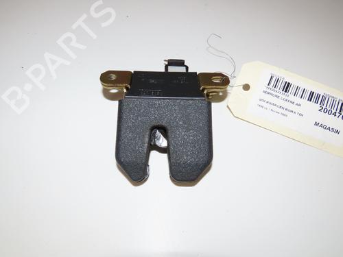 Used Tailgate lock VW BORA I (1J2) 1.9 TDI (90 hp) 17552792