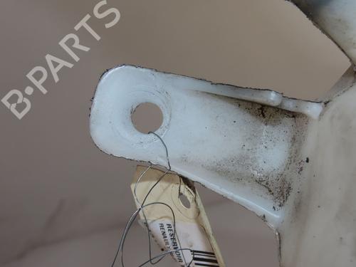 Used Windscreen washer tank RENAULT CLIO III (BR0/1, CR0/1) 1.5 dCi (C/BR0G, C/BR1G) (68 hp) 30691290