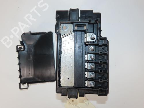 Used Fuse box SKODA KAMIQ (NW4) 1.0 TSI (110 hp) 32179403