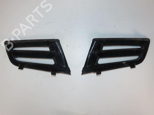 Used Grille RENAULT MODUS / GRAND MODUS (F/JP0_) 1.2 16V (JP0W) (101 hp) 31277193