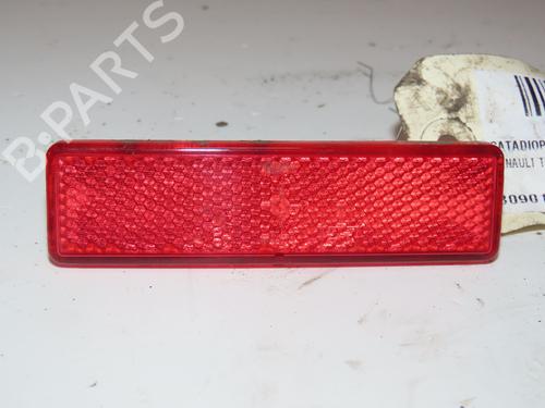 farolim-esquerdo-para-choques-traseiro-renault-trafic-ii-van-fl-2001-33138089 main image