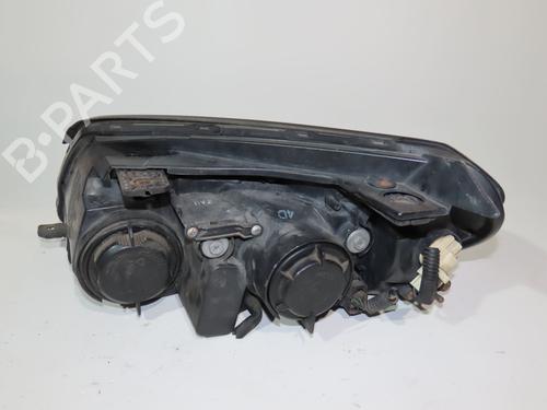 Used Right headlight CHEVROLET CAPTIVA (C100, C140) 2.0 D 4WD (150 hp) 20494442