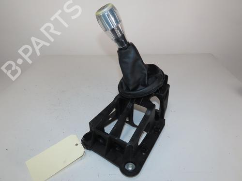 Used Gear lever Gear lever CITROËN C2 (JM_) 1.4 HDi (68 hp) 33835799 33835799