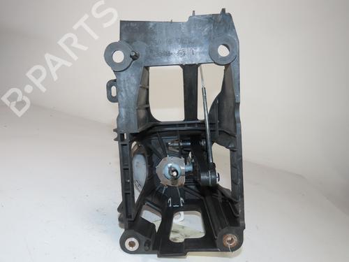 Girspak RENAULT TWINGO III (BCM_, BCA_) 0.9 TCe 90 (BCM9, BCM2) (90 hp) 11032150