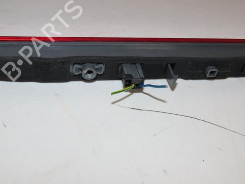 Used Third brake light Third brake light PEUGEOT 2008 II (UD_, US_, UY_, UJ_, UR_, UC_) 1.5 BlueHDI 130 (131 hp) 19162590 19162590