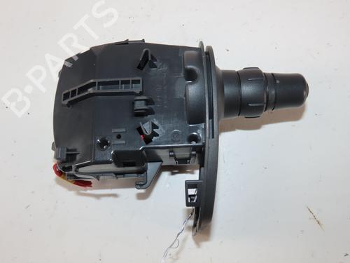 Used Headlight switch Headlight switch RENAULT CLIO III (BR0/1, CR0/1) 1.5 dCi (BR17, CR17) (86 hp) 34710846 34710846