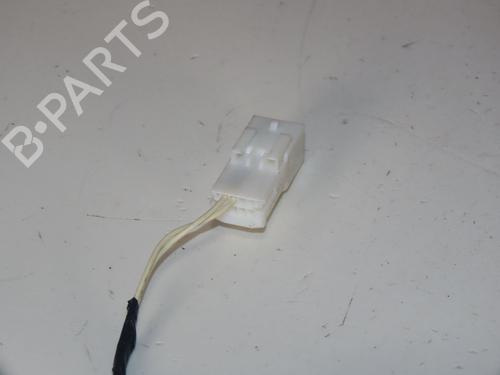 Used Right mirror DACIA SANDERO II 1.0 SCe 75 (B8JC, B8JD, B8NC) (73 hp) 30825205